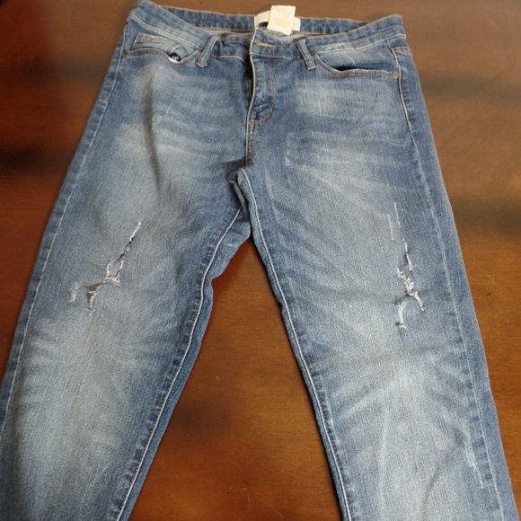 Jeans - - Picture 2 of 7